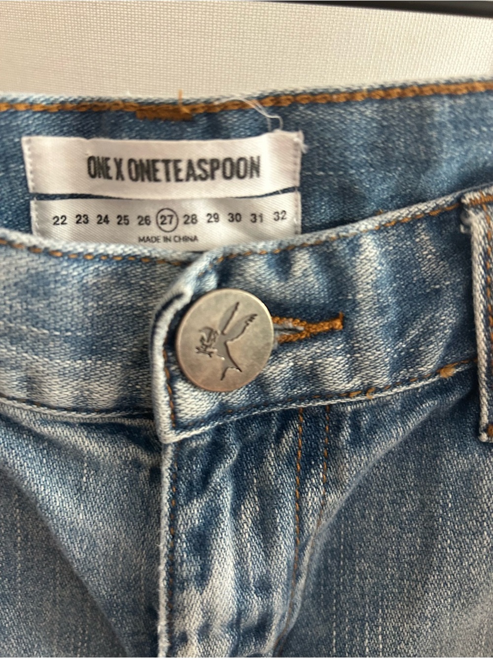 One Teaspoon Jeans Awesome Baggies in Hendrixe Distressed Size 27 Raw Hem - Picture 5 of 10